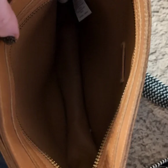 Madewell Crossbody Purse - Picture 7 of 7